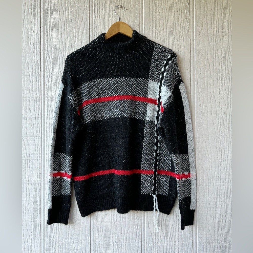 Tru Luxe Jeans Black, Gray & Red Striped Mock Neck Sweater